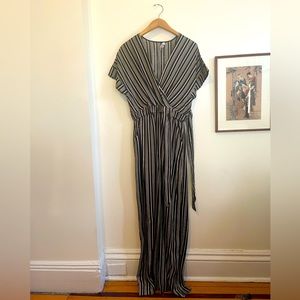 SUNCOO Paris silky black and white jumpsuit size S